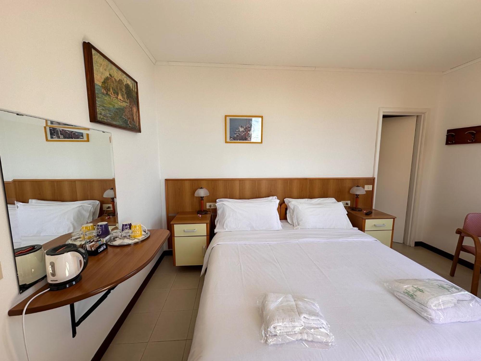 Hotel Montallegro Rapallo Bagian luar foto